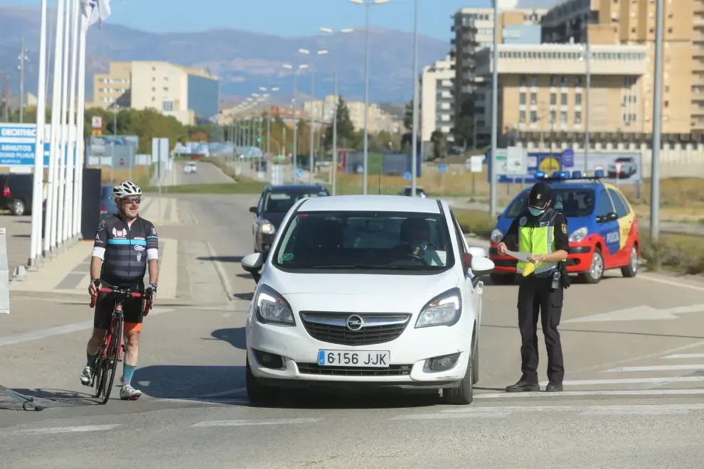 Controles de la Policía en Huesca por el obligado confinamiento perimetral