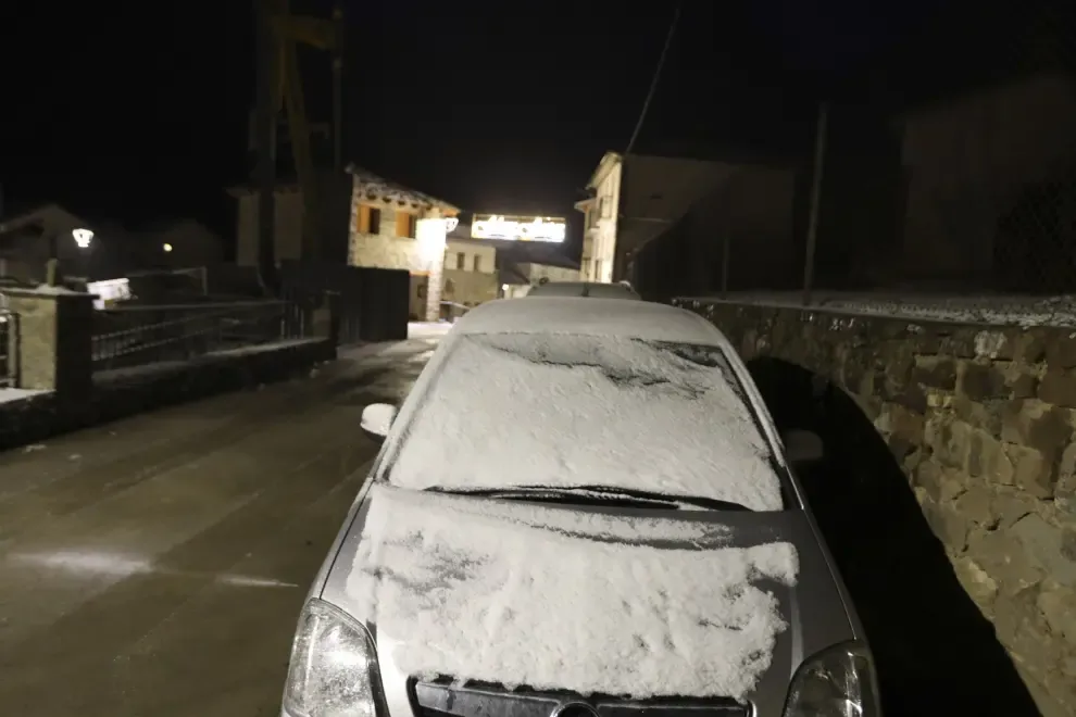 La nieve regresa a la provincia de Huesca