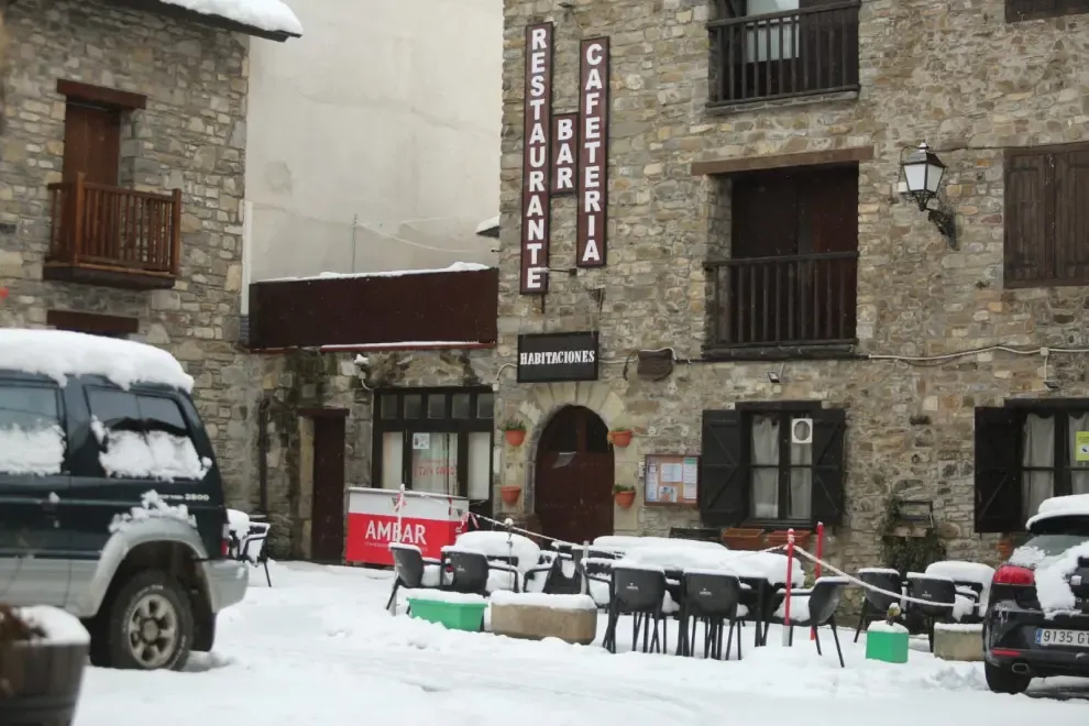 Nieve en la provincia de Huesca este martes, 8 de diciembre