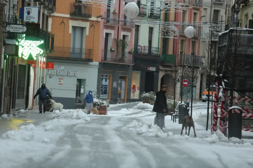 Segunda jornada con nieve por la presencia de Filomena en la provincia de Huesca