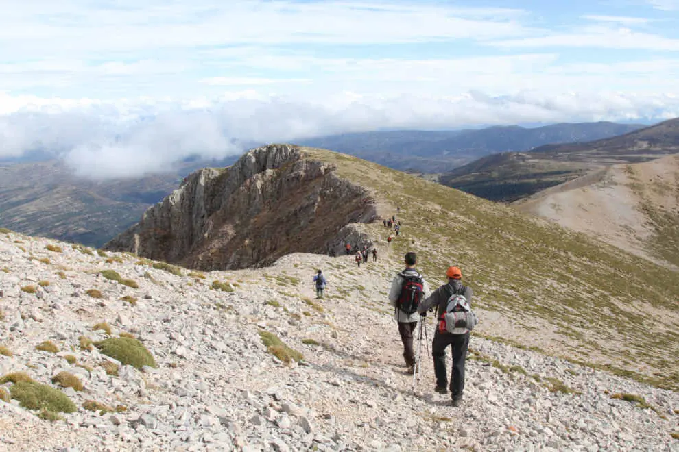 Con 12 retos, 12 cimas se busca dar a conocer la comarca La Hoya de Huesca.