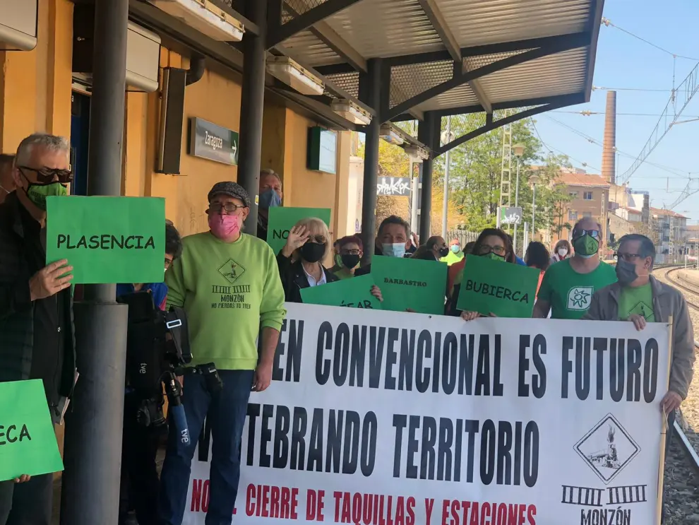 Concentraciones en defensa del ferrocaril.