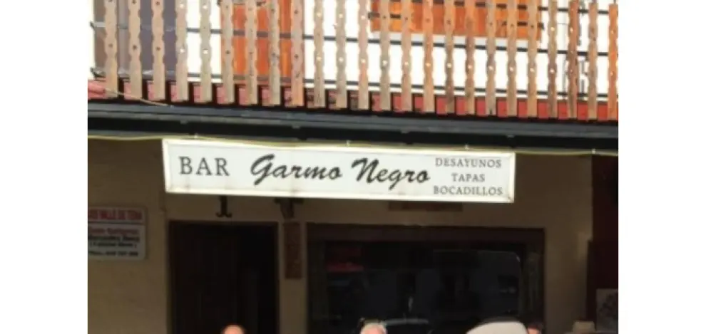 Bar Garmo Negro.