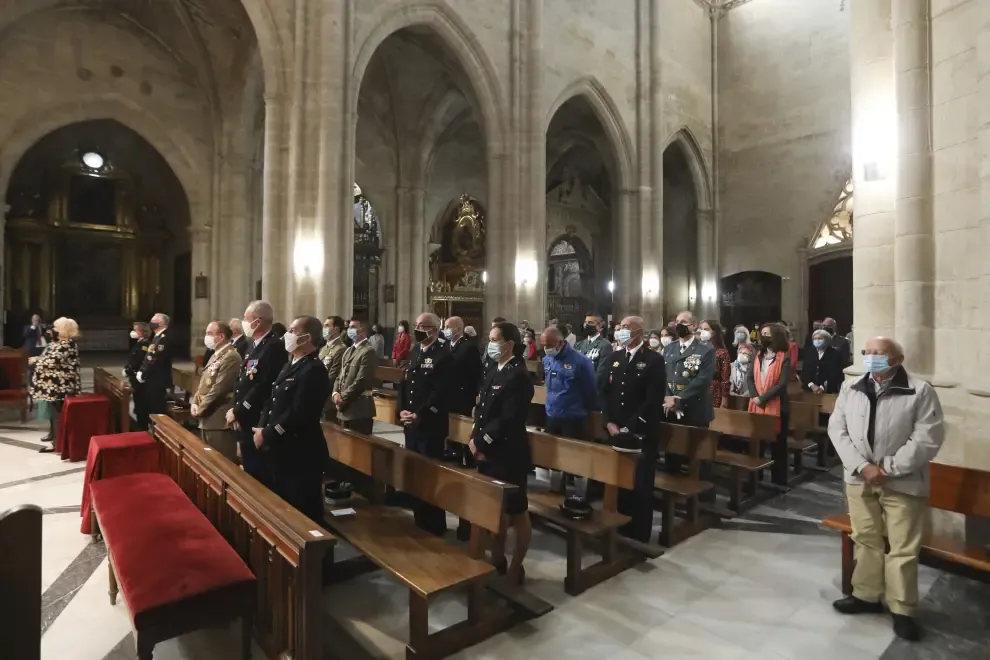 Catedral Huesca.Misa del Pilar. Guardia Civil./ 12-10-2021 / Foto Rafael Gobantes[[[DDA FOTOGRAFOS]]]