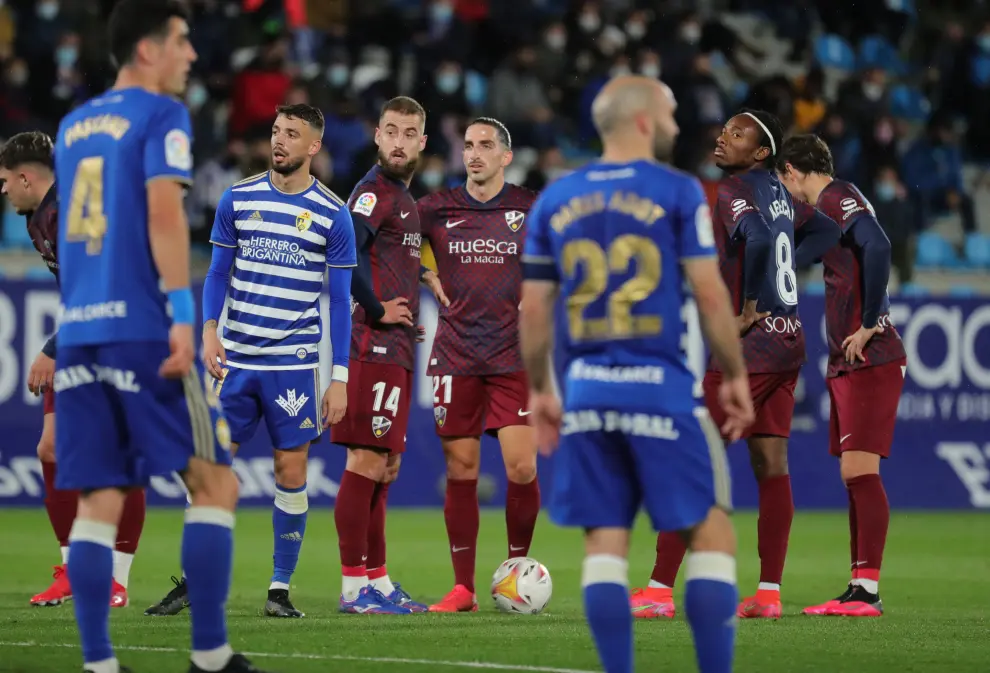 El Huesca ha disputado en Ponferrada el segundo partido de Xisco al frente de la plantilla azulgrana.