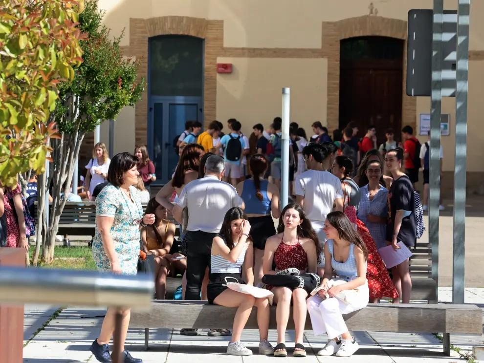 Más de 1.000 estudiantes se enfrentan a tres días de pruebas en las que se decide su futuro.