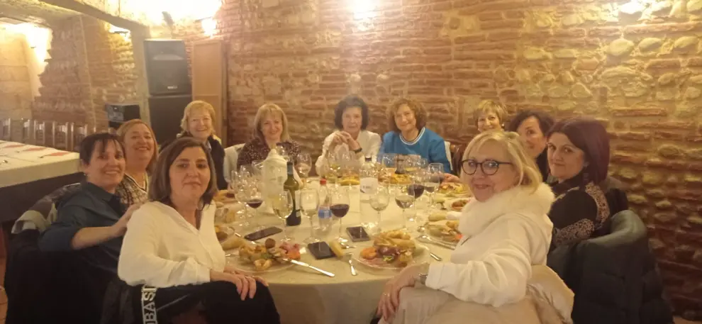 Las mujeres de la provincia celebran la festividad de Santa Águeda.