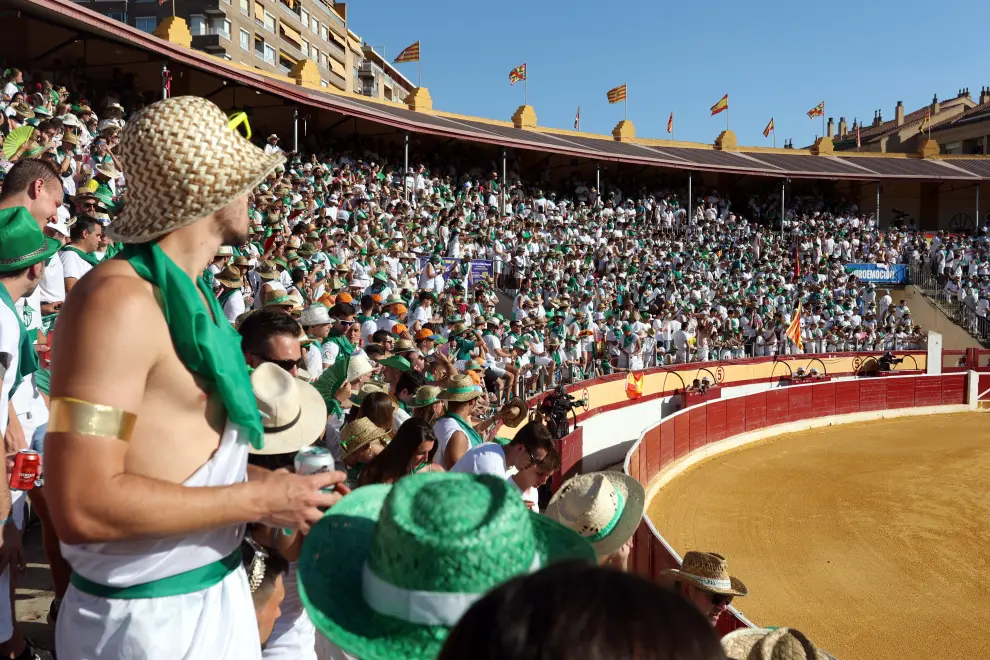 Los espectadores han disfrutado de las faenas de Adame, Marín y Morante de la Puebla