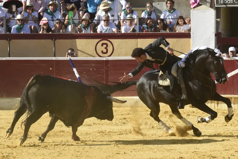 Corrida de Rejones en la Feria de la Albahaca de Huesca este 14 de agosto.