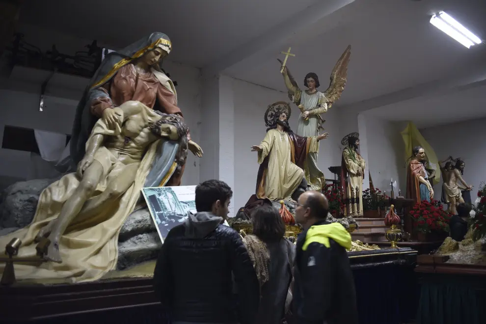 Huesca se queda sin la procesión del Santo Entierro por la lluvia