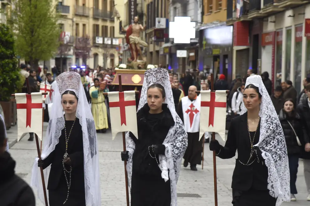 Procesión del Cristo Resucitado, en la mañana de este domingo en Huesca