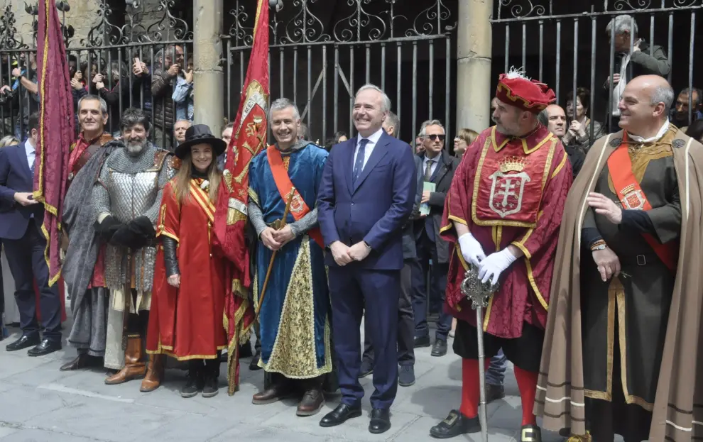 Los jaqueses celebran con orgullo la victoria del Conde Aznar sobre los musulmanes.