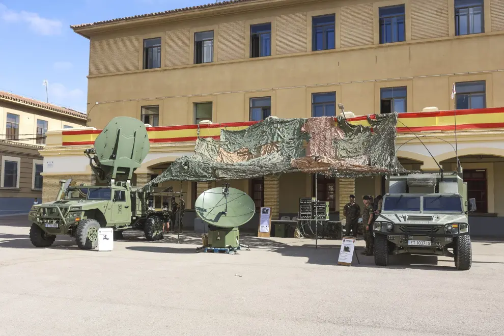 Cientos de visitantes conocen el cuartel Sancho Ramírez de Huesca
