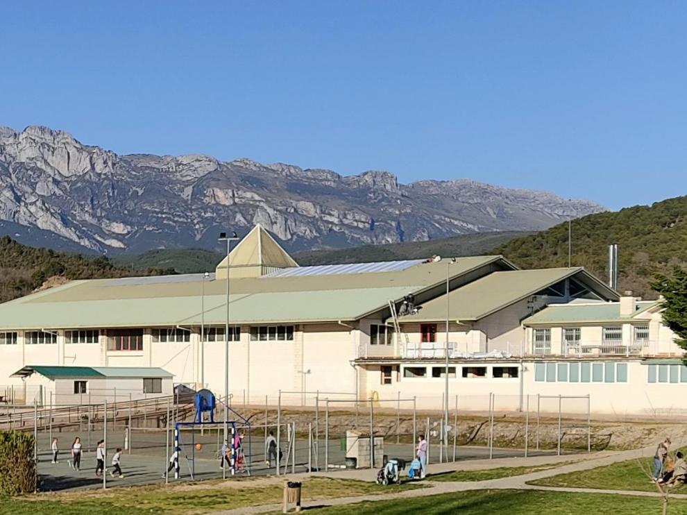 Plano general del polideportivo de Aínsa-Sobrarbe.