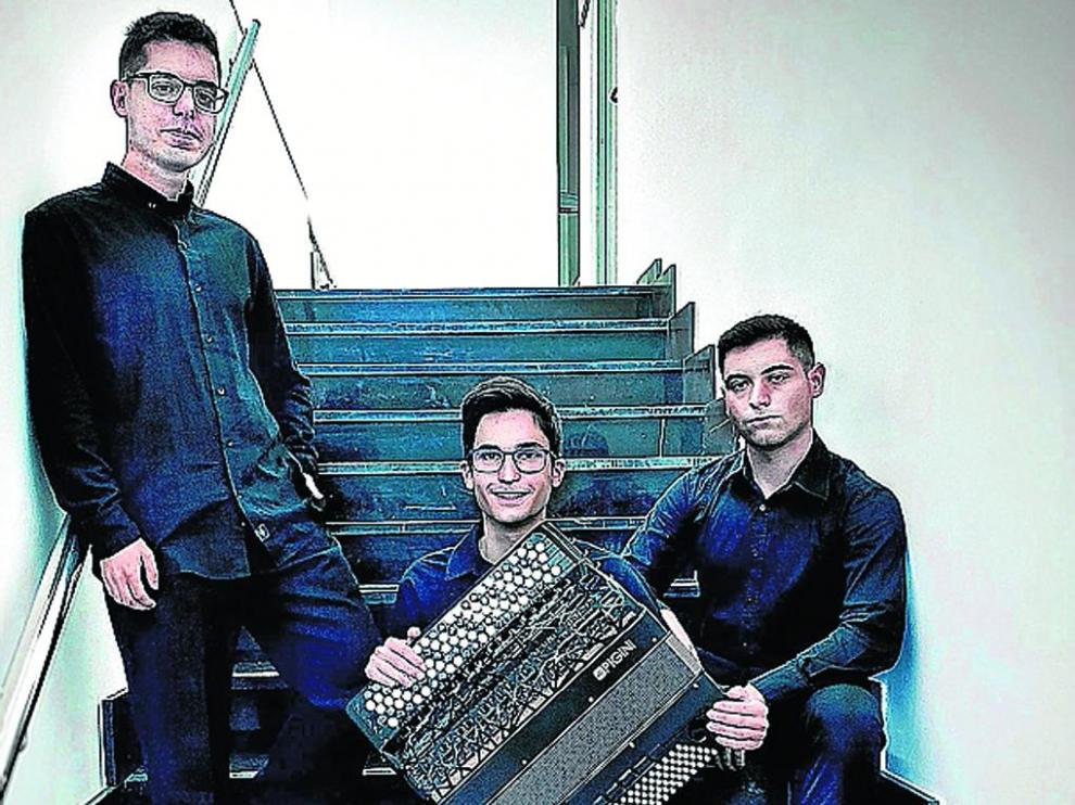 Julen Murga, Alejandro Arbués y Oliver del Val.