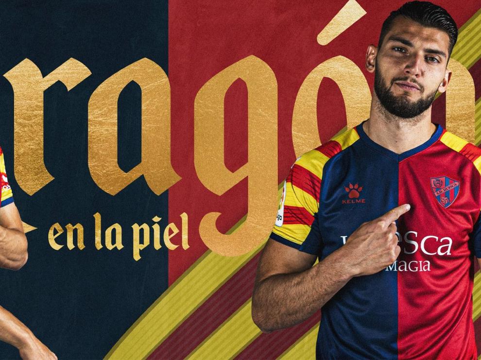 Seoane y Rafa Mir lucen la camiseta conmemorativa del Día de San Jorge