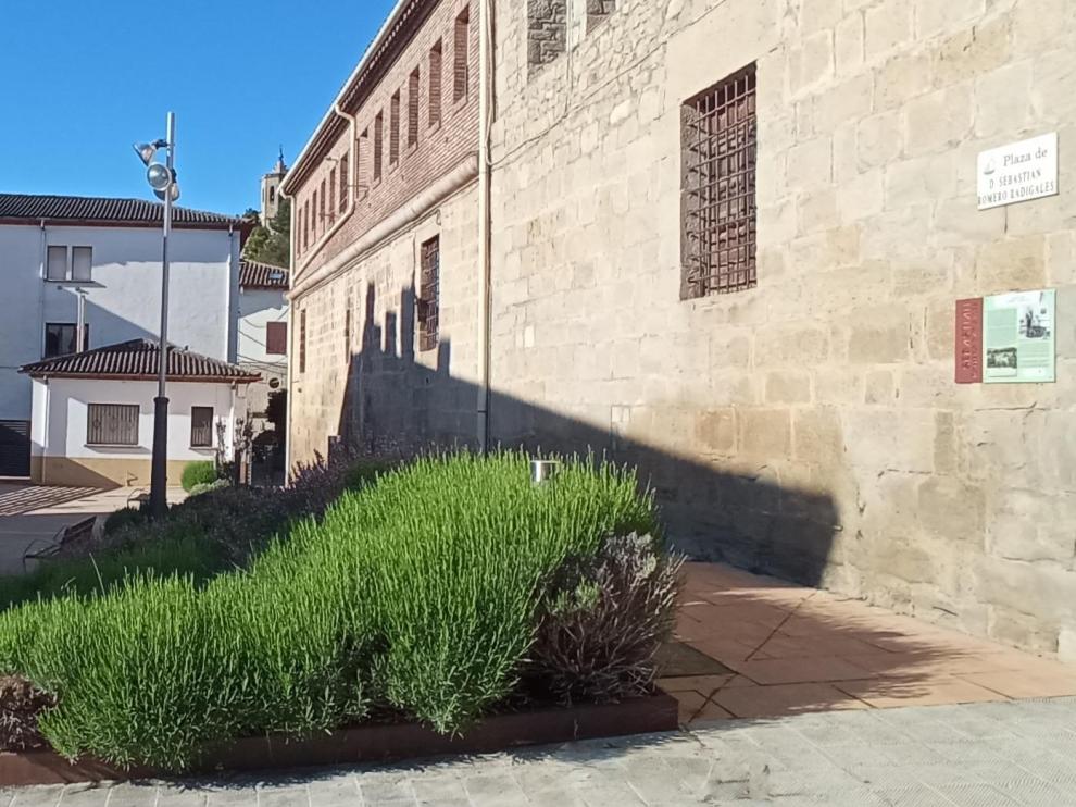 Plaza homenaje a Sebastián Romero Radigales, quien salvó del Holocausto a cientos de judíos griegos.