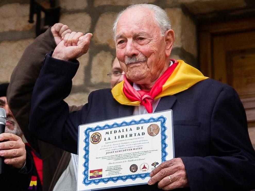 Josep Eduard Almudéver, último brigadista internacional y excombatiente en el bando republicano de la Guerra Civil