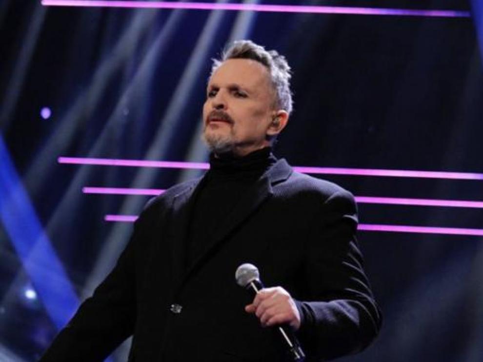 Miguel Bosé en el programa ‘La voz’ emitido por Azteca.