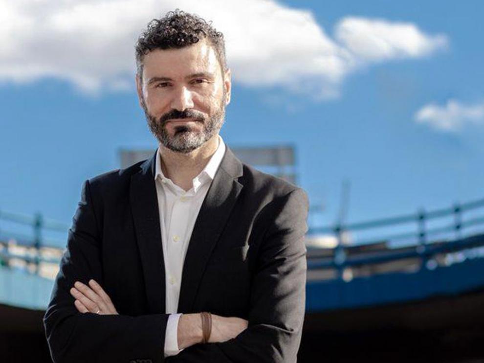 Víctor Lapuente Giné.