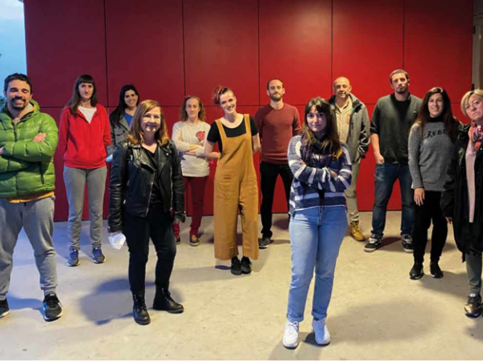 El grupo Lunatikas protagoniza hoy la obra ‘Sangre en el cuello del gato’.