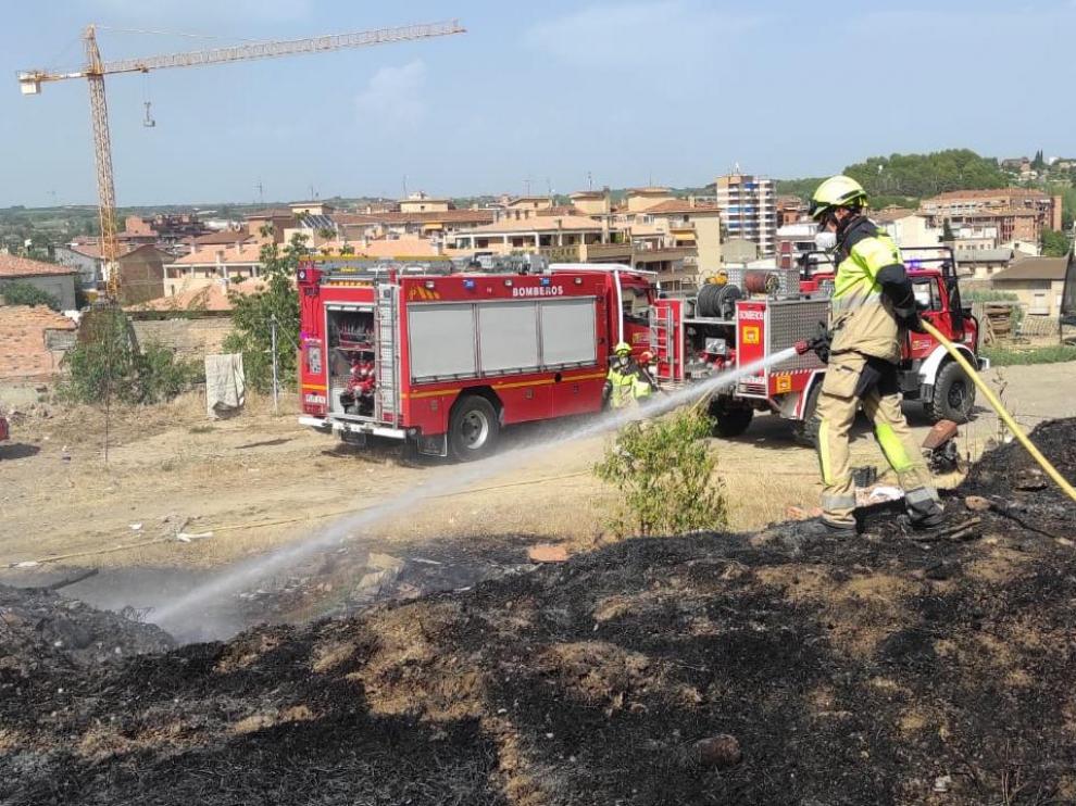 Efectivos del Speis, en las labores de extinción del sexto incendio en El Terrero.