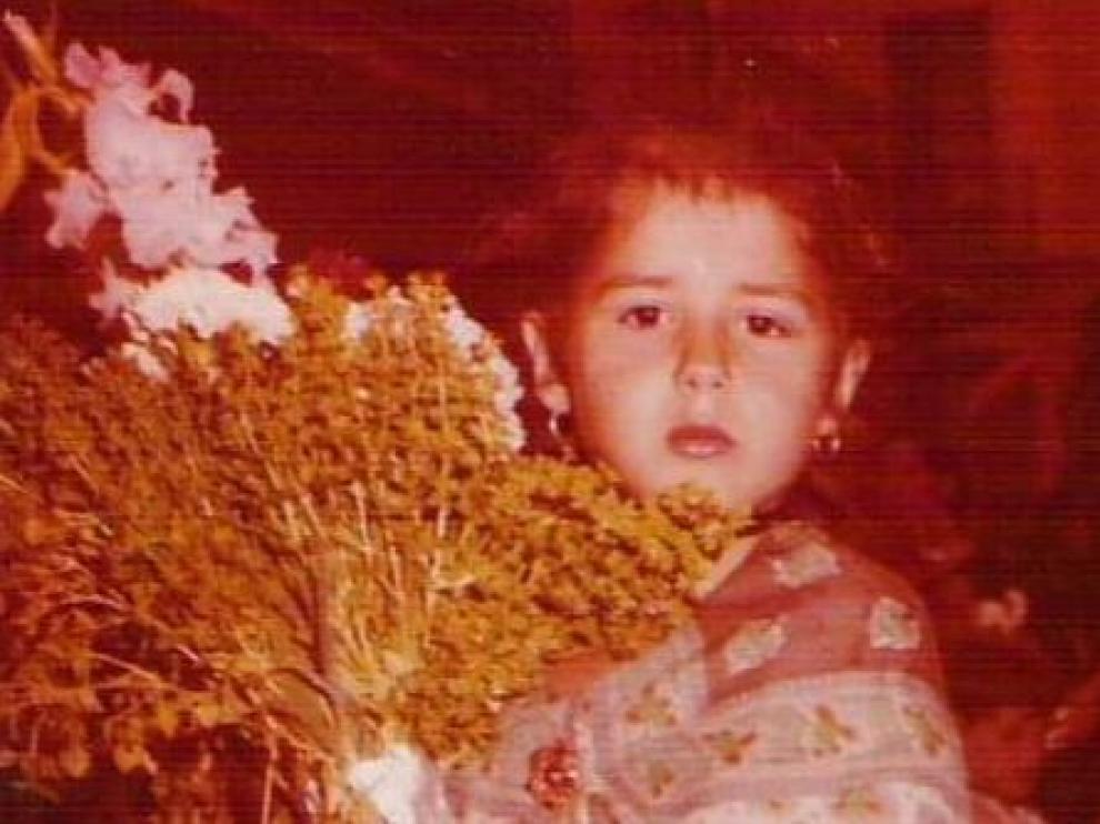 Noemí Lanaspa tuvo interés por la música desde pequeña lo que le adentró en el folclore.