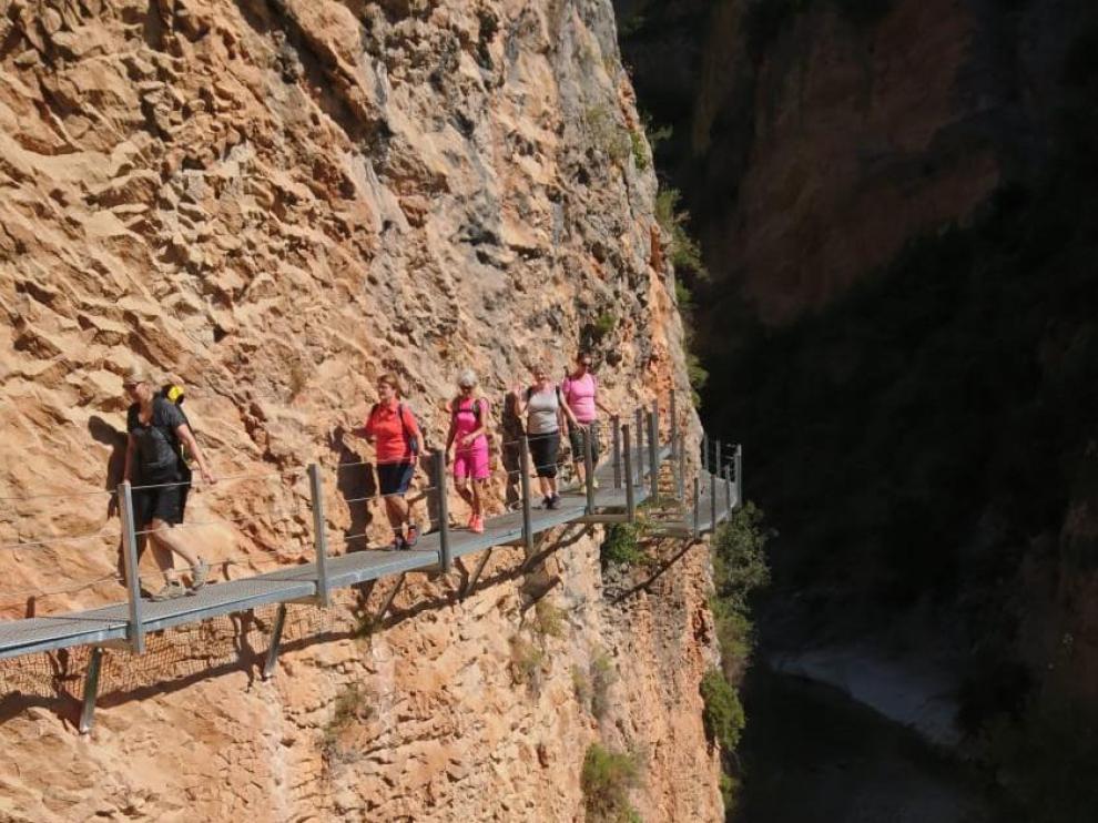 Seis tour operadores noruegos conocen el potencial del turismo de naturaleza y aventura aragonés