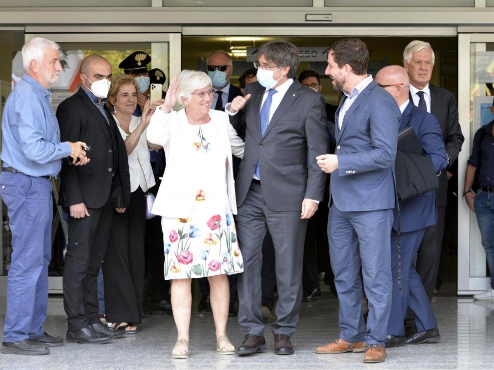 El expresidente catalán a la salida de los juzgados.