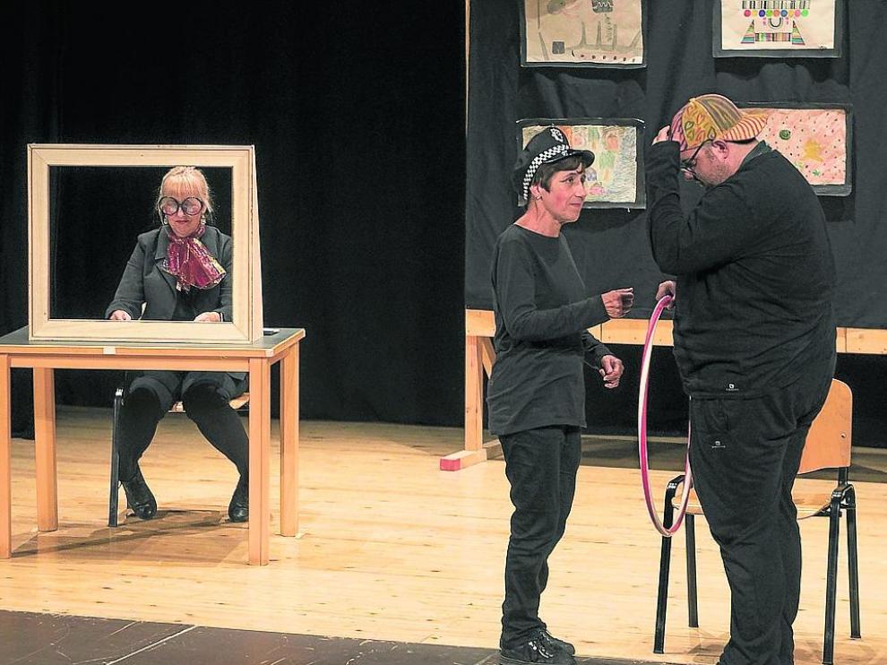 Representación teatral ‘Yo quería ser...’, este martes en el Centro Cívico Santiago Escartín.