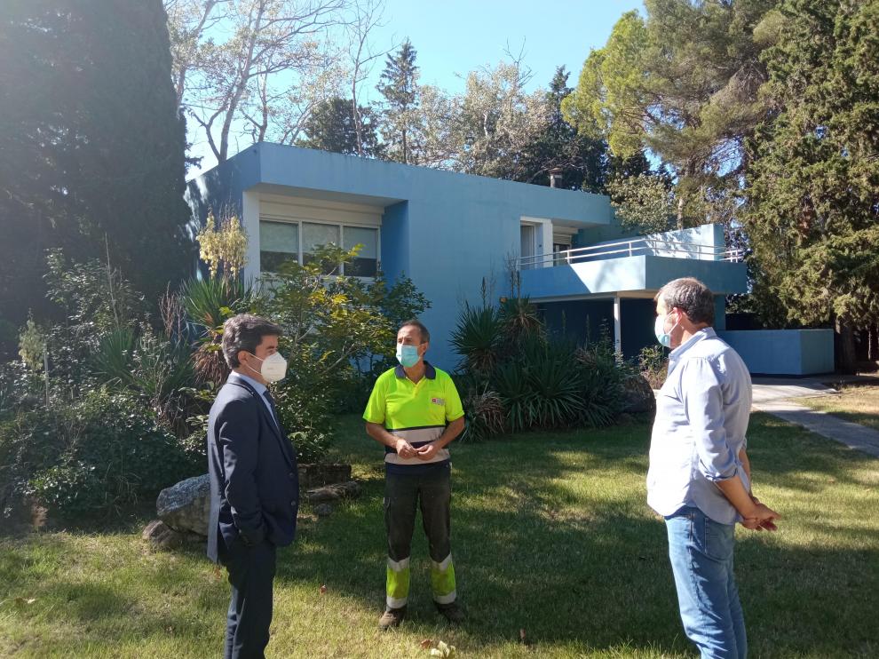La Finca Beulas cuenta con un guardés del Ayuntamiento de Huesca.