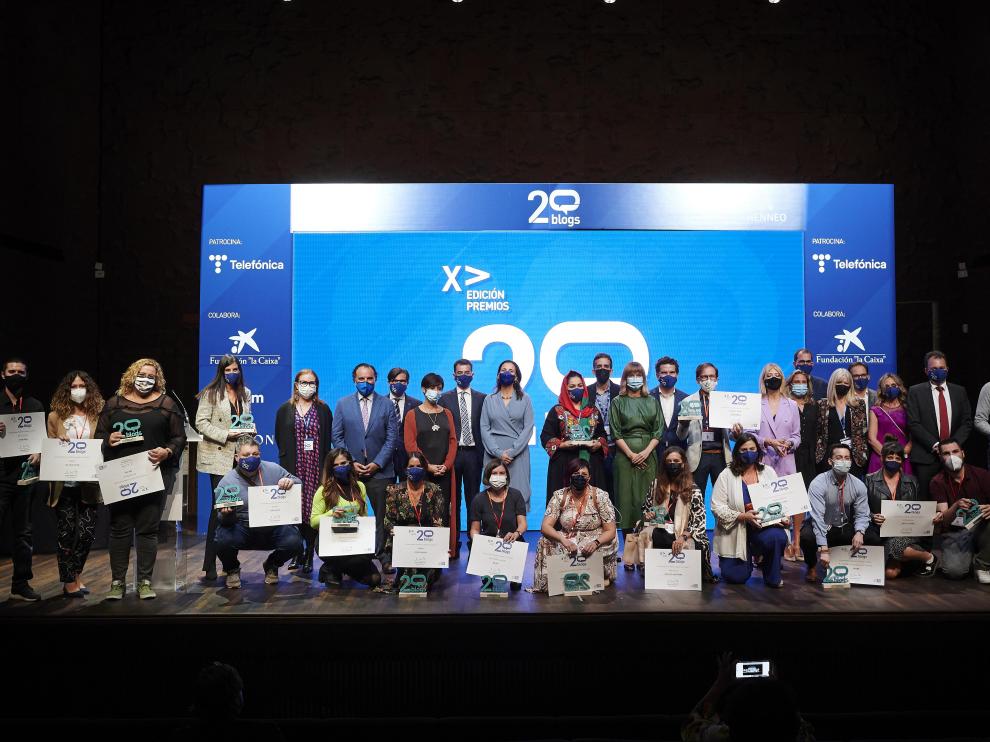 Foto de familia de los Premios 20Blogs.