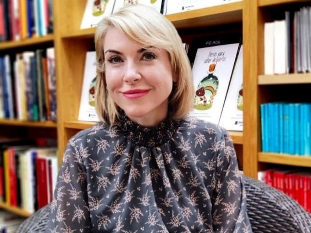 Gabriela Lardiés compagina su profesión de psicóloga con la literatura.