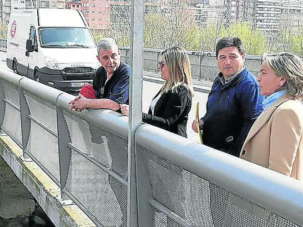 Imagen de archivo de la visita de los técnicos de la CHE en marzo de 2020.