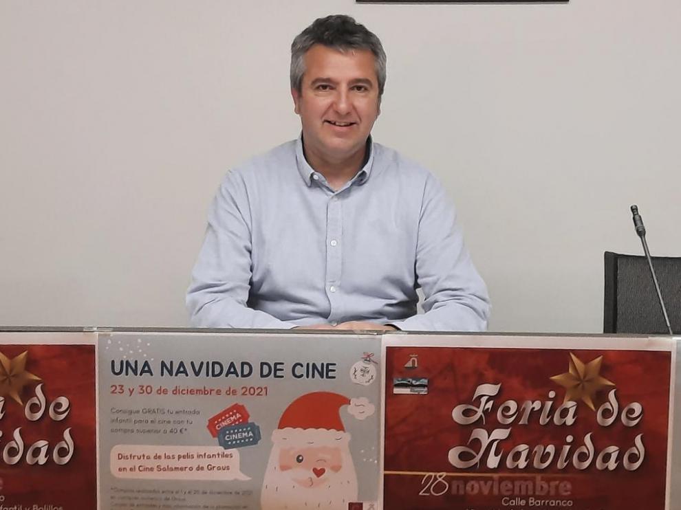 Julián de Castillo considera que la feria es una oportunidad para hacer compras navideñas.