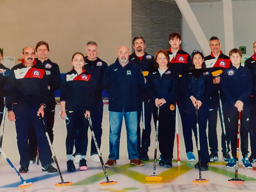Este Bonspiel lo organiza el Curling Club Hielo Jaca, con la colaboración del Ayuntamiento de Jaca.