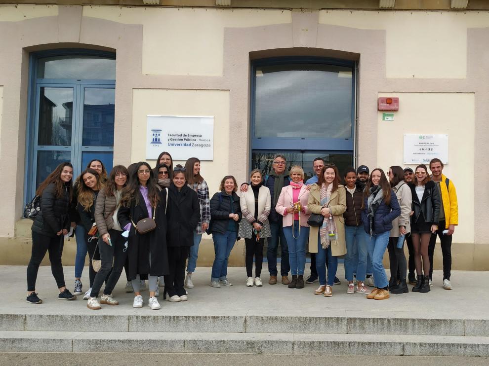 Visita de los estudiantes de Turismo franceses a la provincia de Huesca.