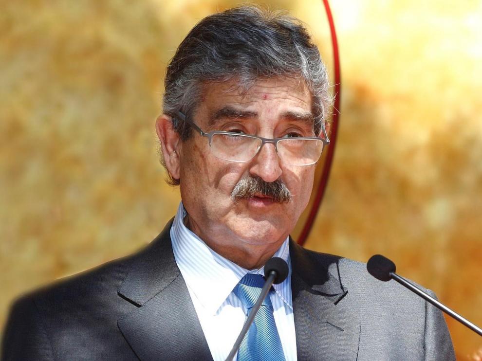 José Luis Abad.