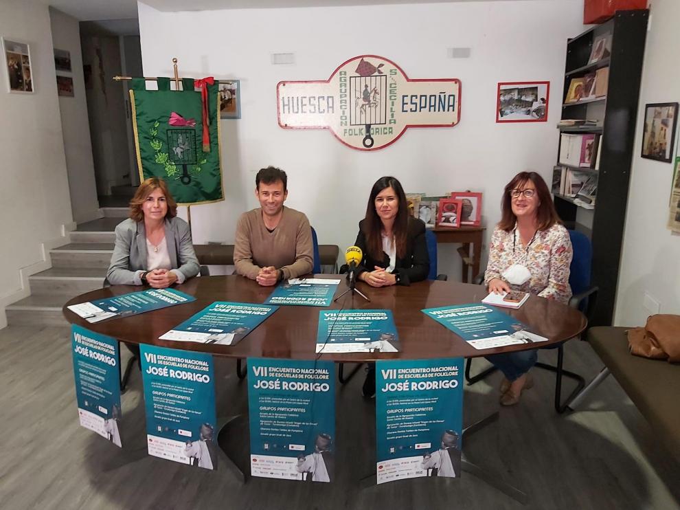 Rosa Bailo, Antonio Pertusa, Alicia Monaj y Marta Vallés han presentado el Encuentro