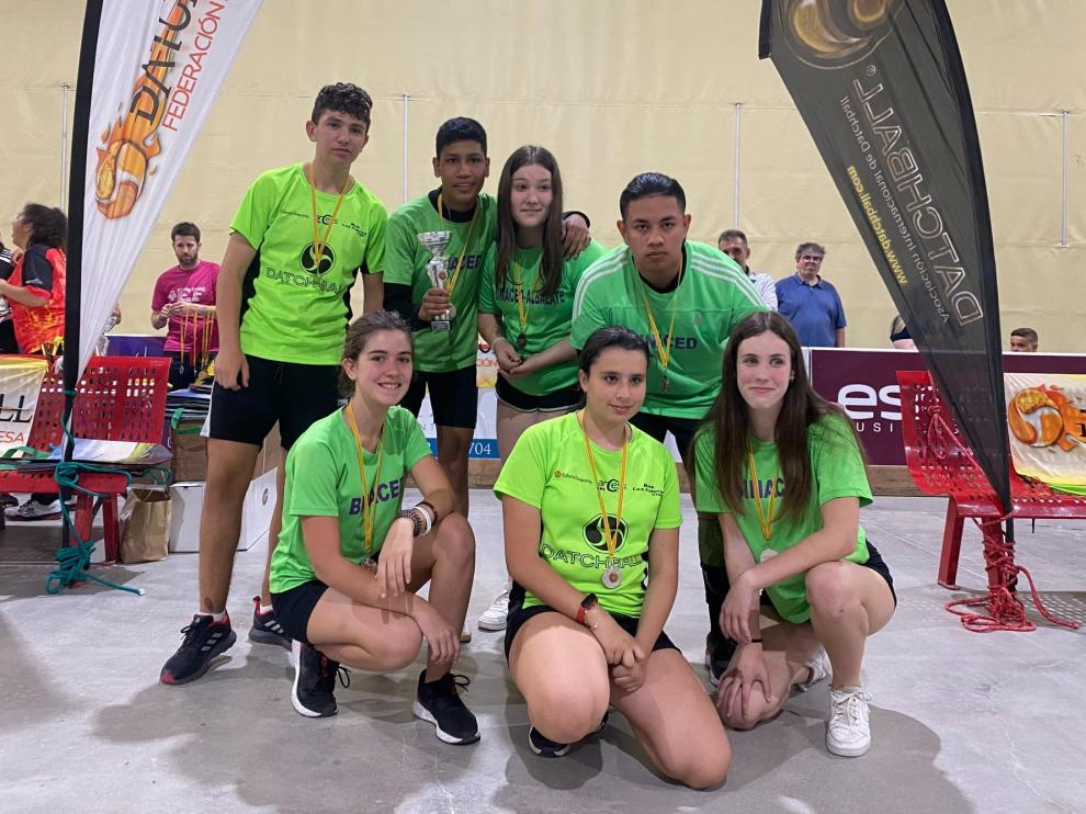 Equipo júnior de Binaced, que fue subcampeón en su categoría en Fraga.
