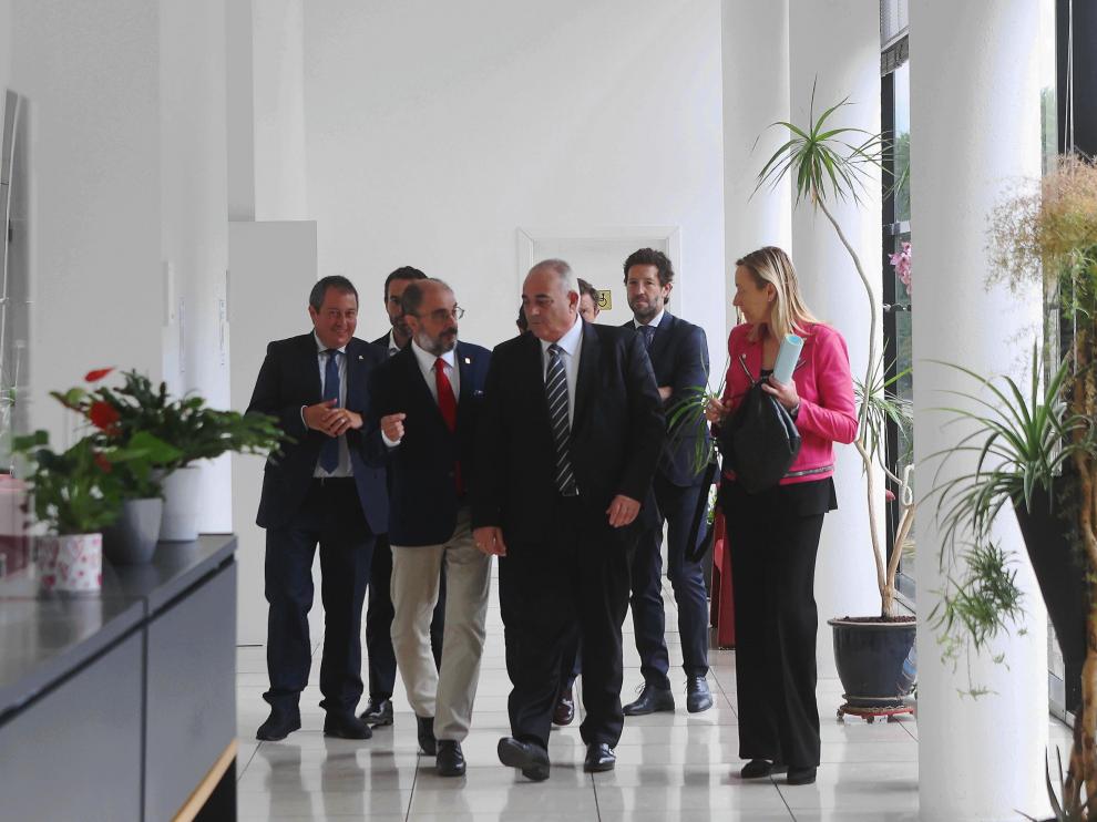 Lambán durante su visita a las instalaciones del CEEI Aragón en Huesca.