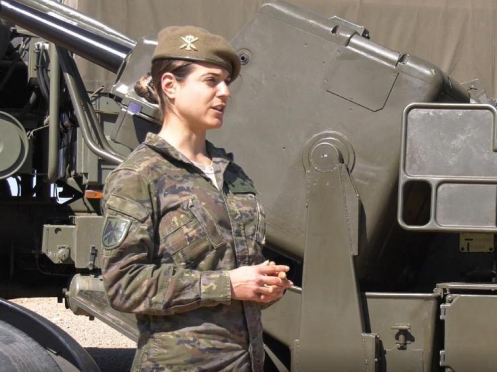 Natalia Gómez Gabás es capitán de Artillería y está destinada en Cartagena.