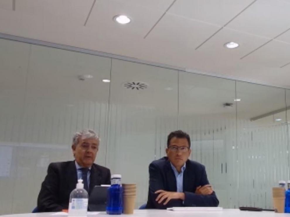 Carlos Gorría, director de la Territorial Norte BBVA, y Miguel Cardoso, economista jefe para España de BBVA.