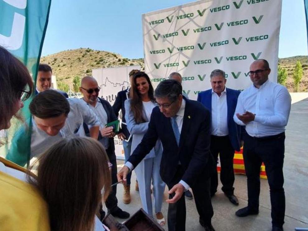 Aliaga presenta el proyecto de la empresa minera ucraniana Vesco.