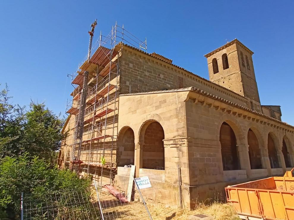 Según Joaquín Naval, arquitecto de la diócesis, “las palomas invaden las bóvedas y es necesario hacer limpiezas”.