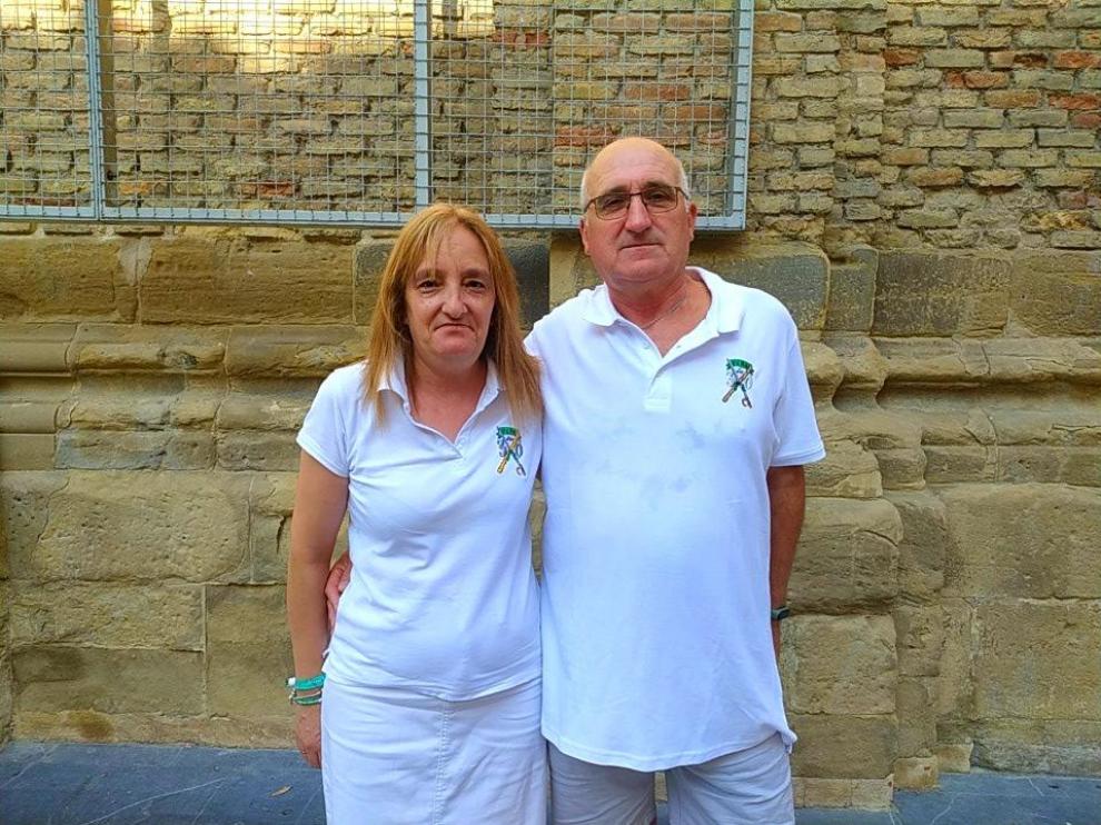 Carmen Saéz y Antonio Pérez, miembros de la junta de la peña Los 30.