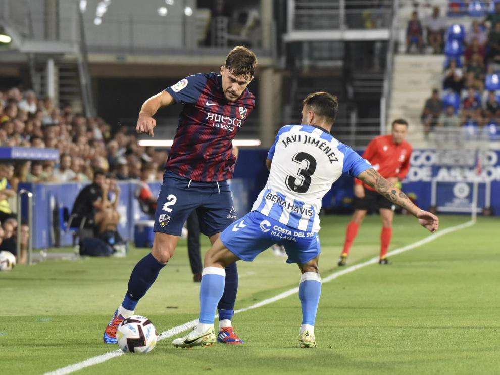 Ratiu volverá presumiblemente al once tras jugar con Rumanía