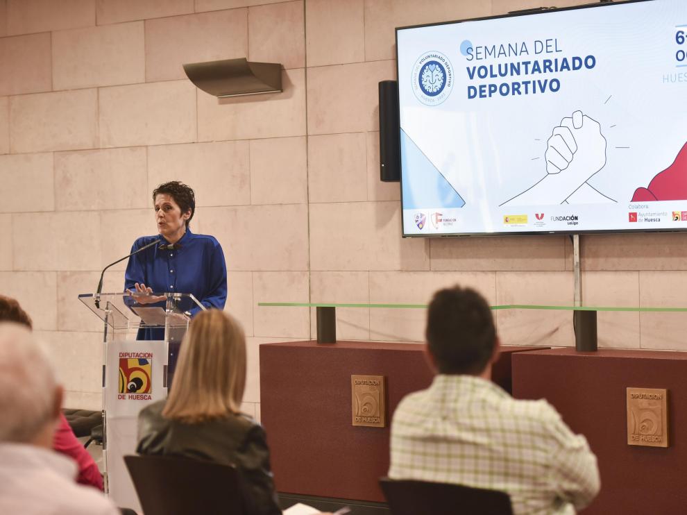 Mar Amate, directora de de la Plataforma del Voluntariado de España, duranta la presentación del acto.