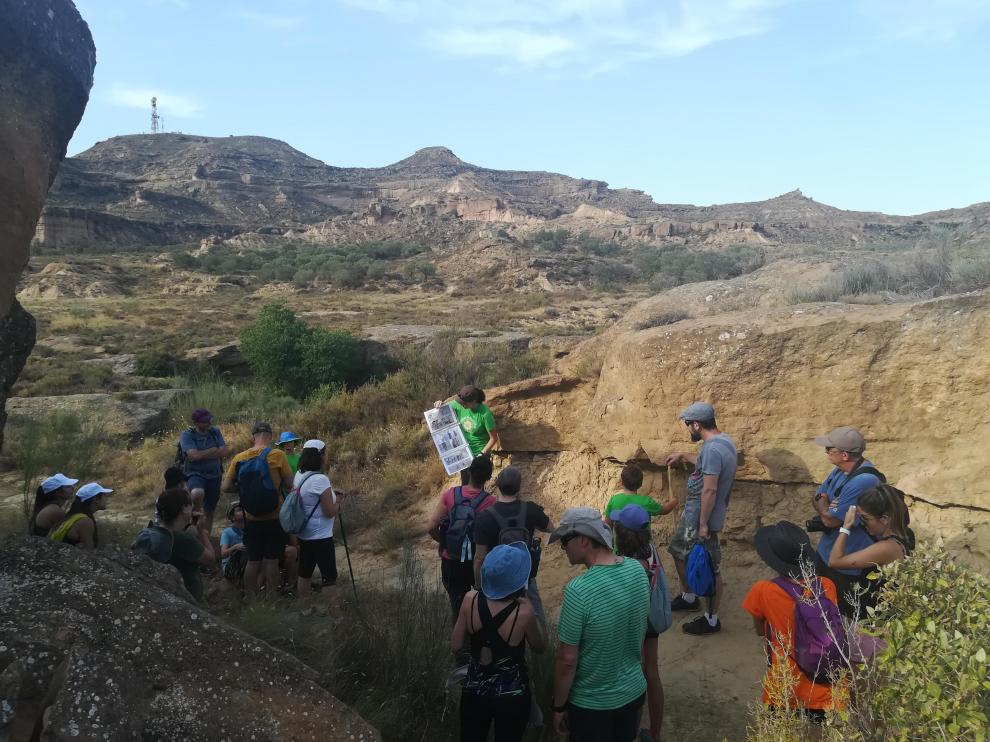 Una de las actividades al aire libre organizadas por la Comarca de la Hoya.