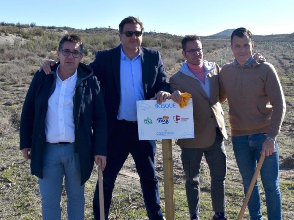 Javier Cruz, Manolo Torres, Ignacio Lafuente y Juanjo Camacho, en Pina de Ebro.
